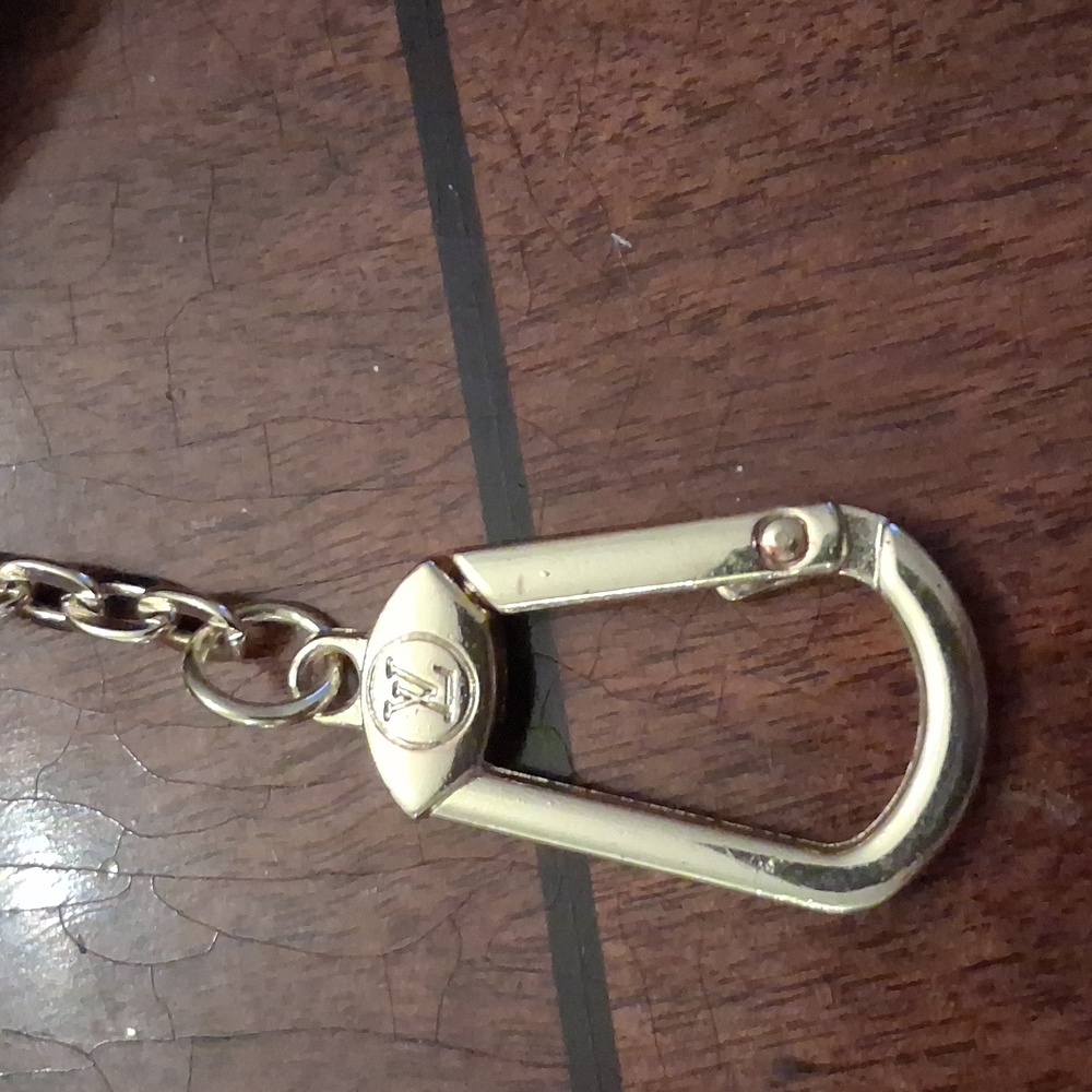 LV Brown Monogram Key Holder - Picture 4 of 5